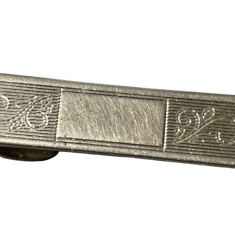 Stylized Flowers Vintage Silver Tone Tie Clip With Design